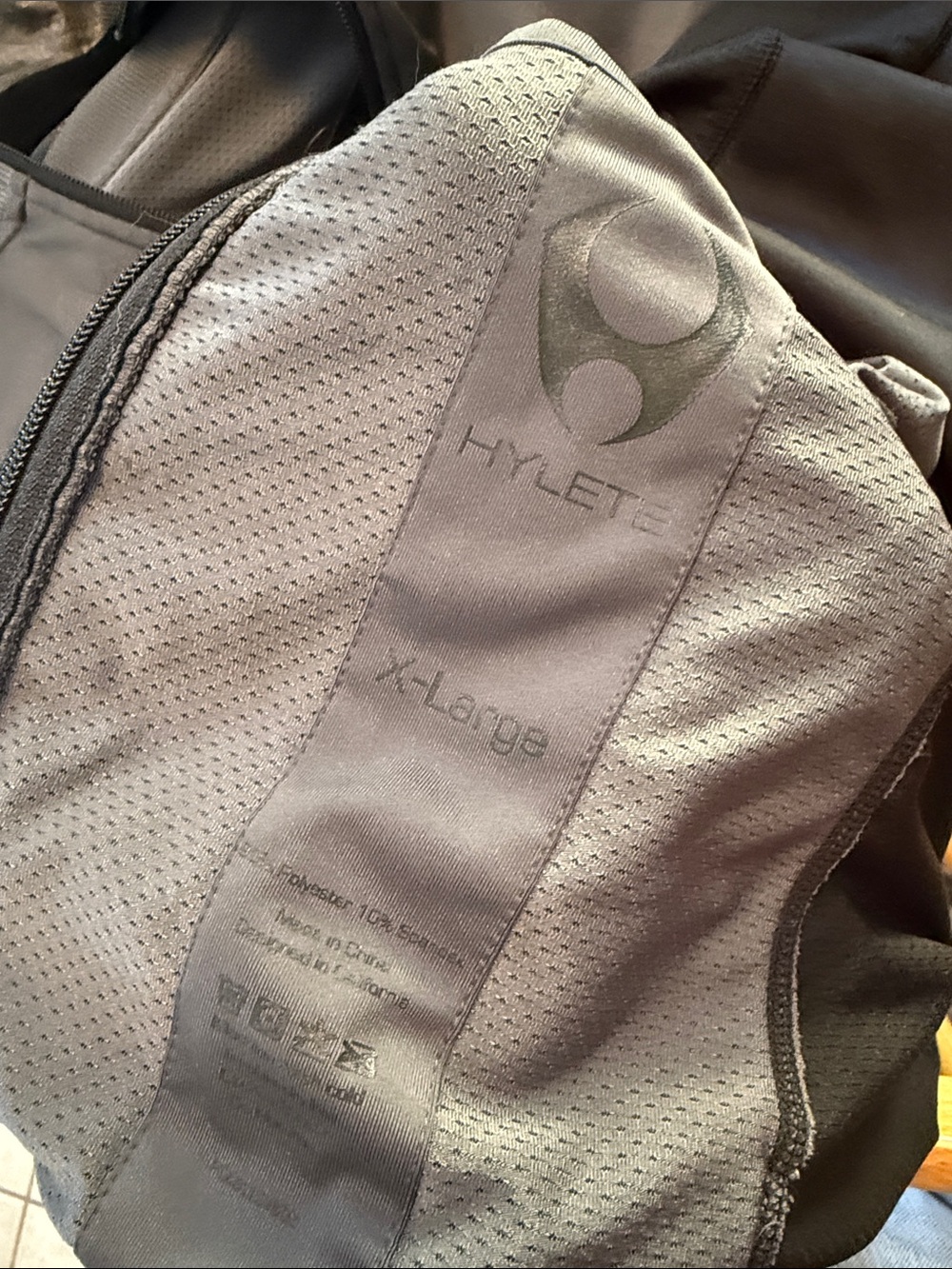 Hylete Black Performance Mesh Jacket Insert - Picture 2 of 3